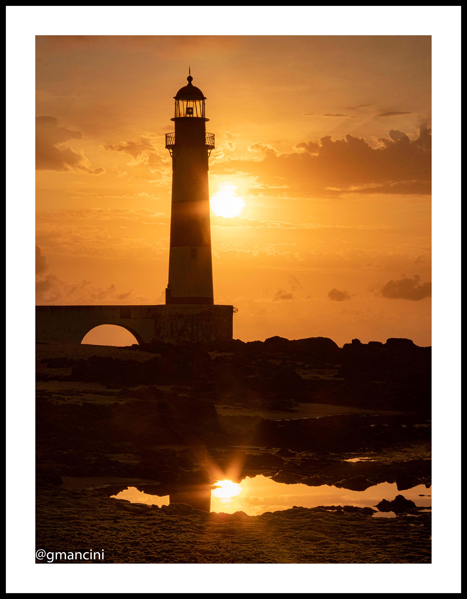 Farol de Itapu