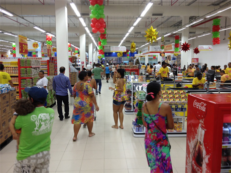 GBarbosa: 2 lojas abertas no mesmo dia, em Salvador
