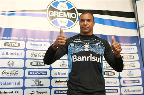 O goleiro Dida estava na Portuguesa