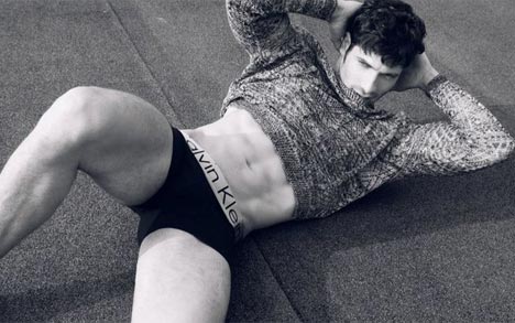 Roni Mazon  modelo