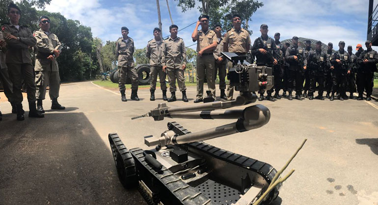 O grupo conheceu a sede do Bope, em Lauro de Freitas