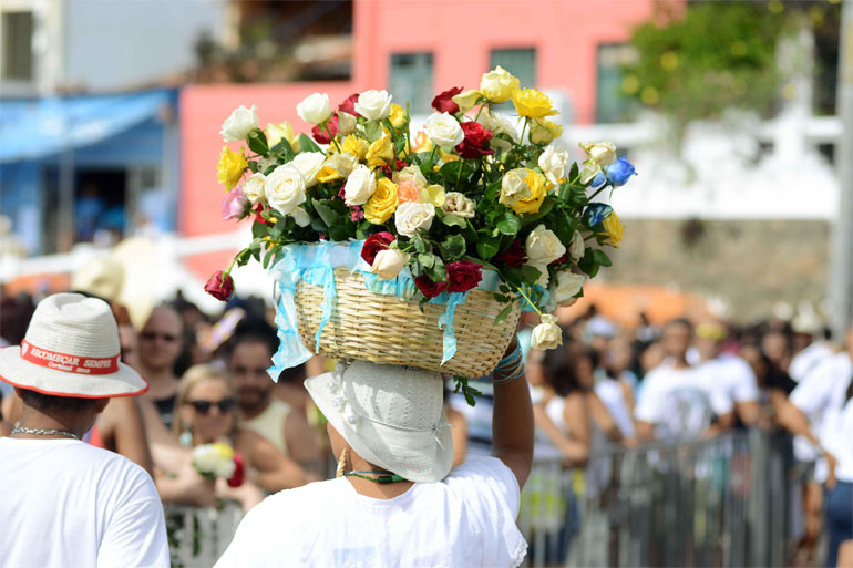 As oferendas podem ser entregues a partir das 7h desta quinta-feira (1�)