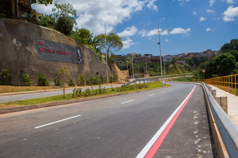 A Avenida Mrio Srgio tem quase 4 quilmetros de extenso