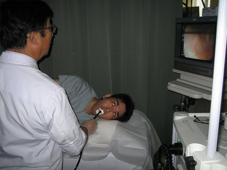 Com o exame, � poss�vel detectar neoplasias ainda em est�gio inicial, de forma n�o invasiva
