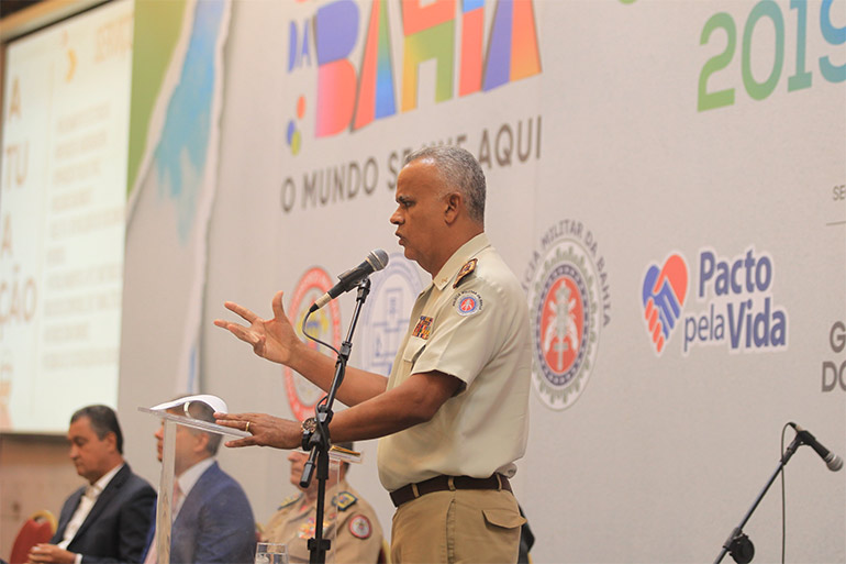 O comandante da PM, coronel Anselmo Brando