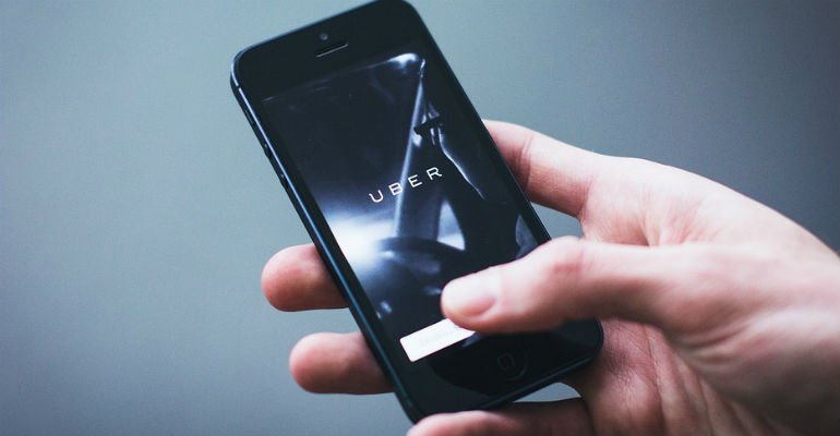 Aplicativo do Uber em celular