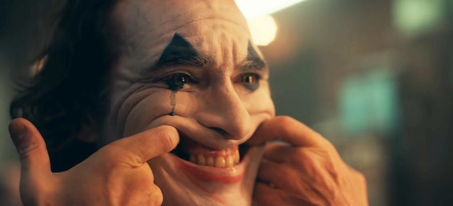 Personagem Coringa fazendo careta 