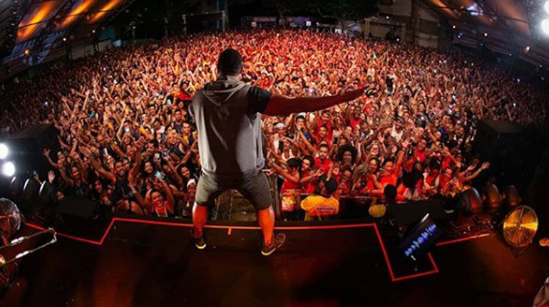 Show do Harmonia do Samba