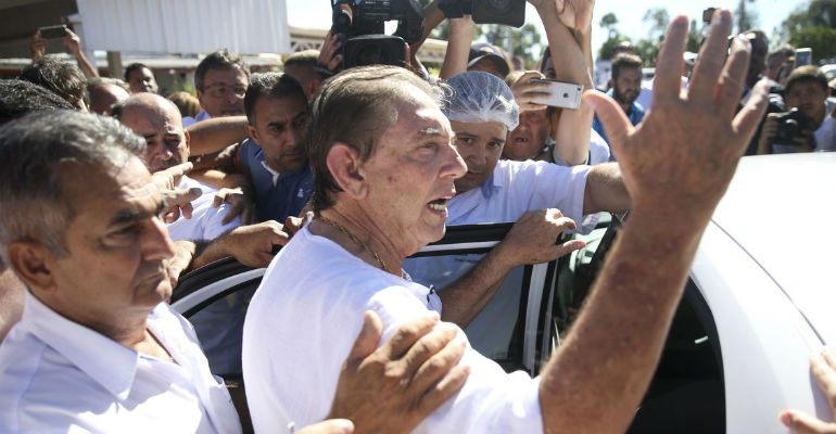 A defesa do mdium informou que ainda no teve acesso  sentena