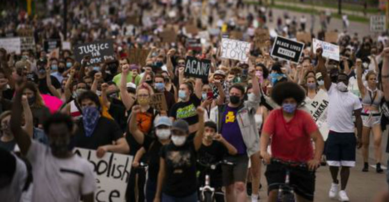 Protestos foram registrados pela morte de George Floyd por policiais