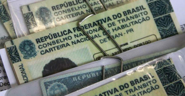 O texto tramita na Cmara dos Deputados