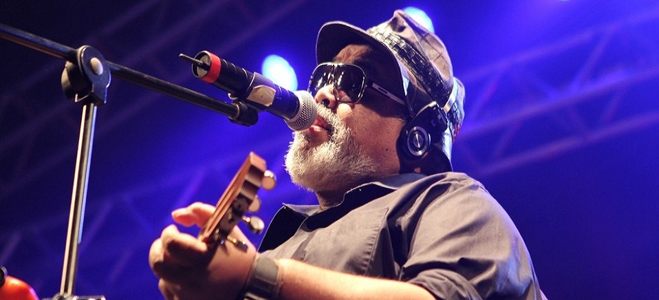 Jorge Arag�o cantando 