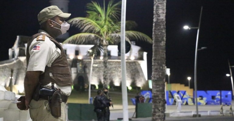 Policial