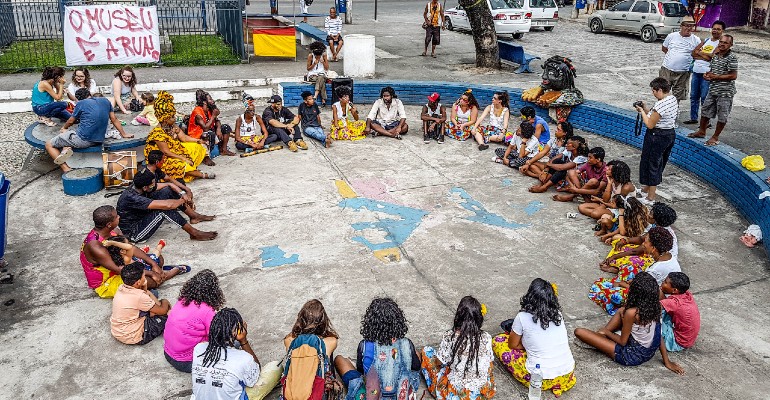 "O Museu  a Rua" usa a festa do Dois de Julho como inspirao