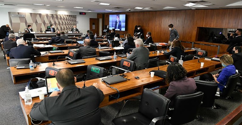 Na opinio do senador Humberto Costa (PT-PE), a primeira semana de CPI foi "muito boa"
