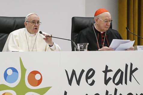 Papa Francisco com o cardeal Kevin Farrell, camerlengo da Santa Igreja Romana