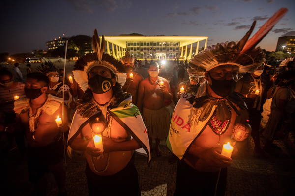 Indgenas protestam em Braslia para manter direitos sobre suas terras 