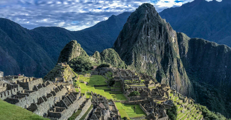 Vista das ruínas incas de Machu Picchu, no Peru