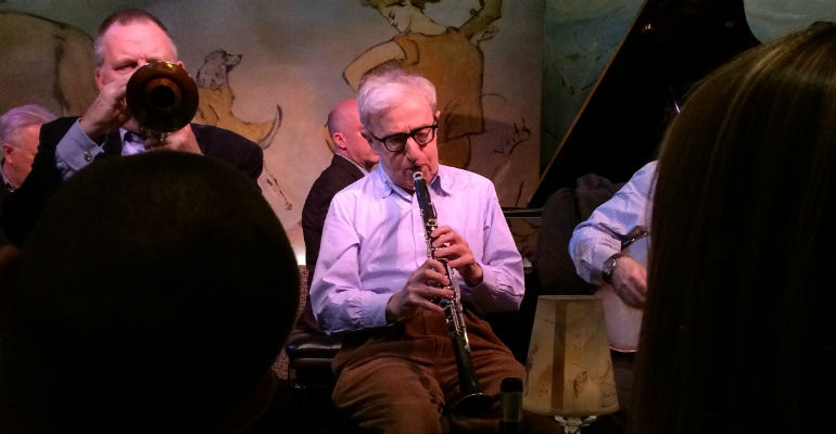 Mundo Performance aberta para o pblico com o msico em banda de Jazz do ator e diretor Woody Allen, realizada em temporada no C