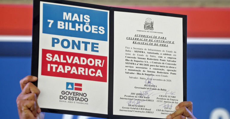 Assinatura de contrato para obras da Ponte Salvador-Itaparica, no prdio da Governadoria