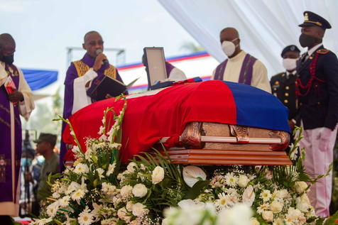 Funeral de presidente do Haiti  marcado por tiros e tumulto 