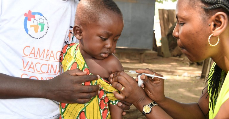 Campanha de vacinao contra a meningite na Cote d'Ivoire