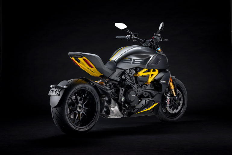 Ducati Diavel 1260 S 'Black and Steel'