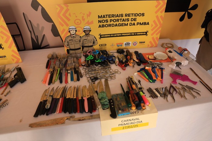 Material apreendido no primeiro dia de carnaval em Salvador