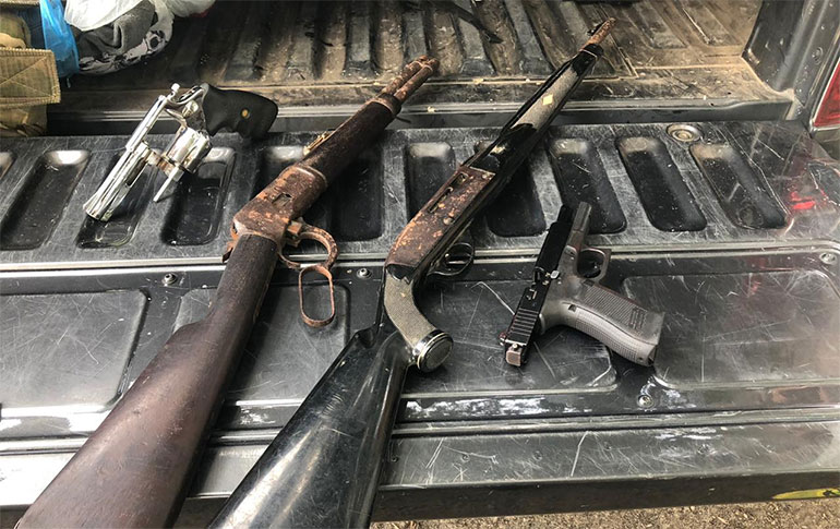 Armas